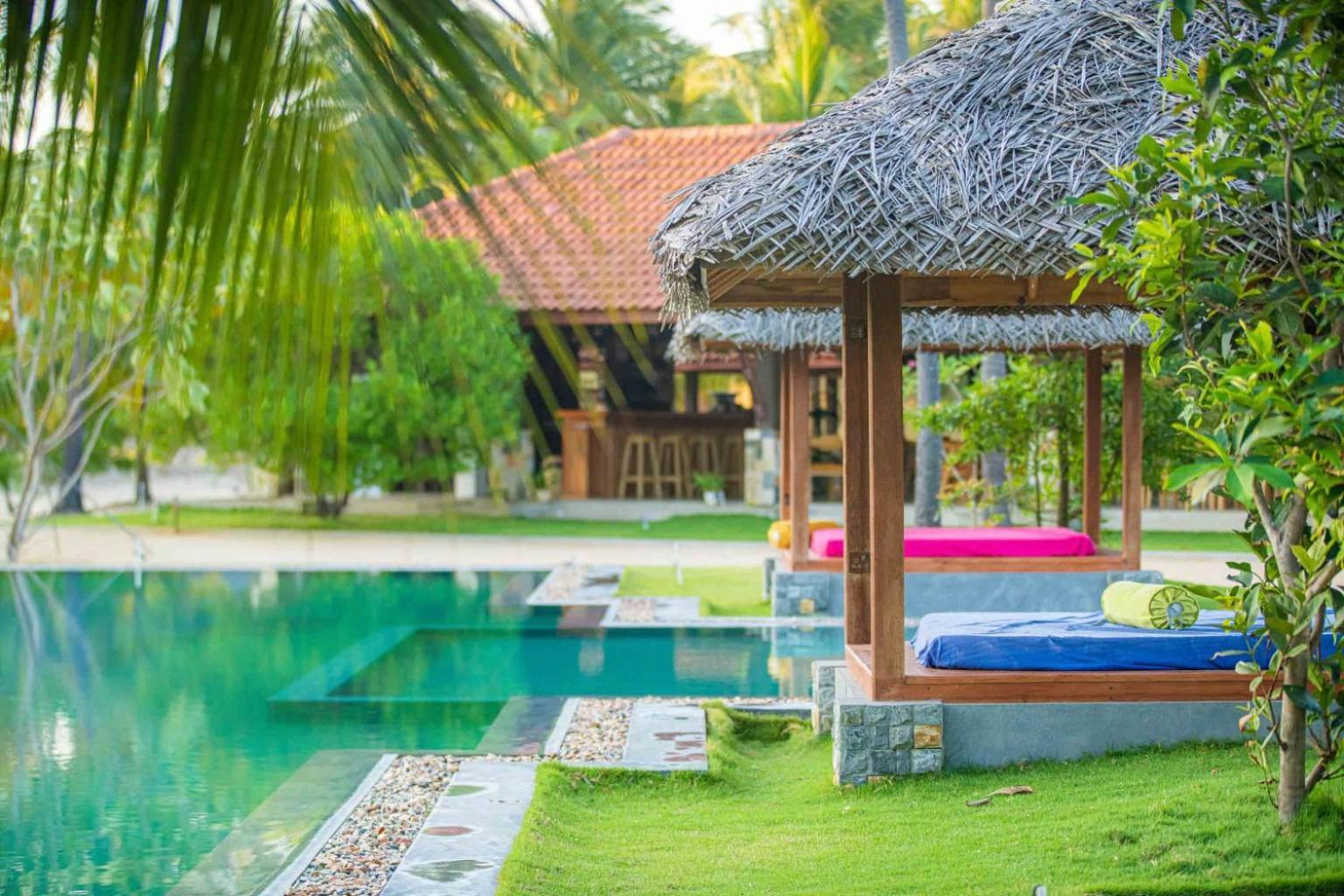 Blue Waves Kite Surfing Beach Resort カルピティヤ エクステリア 写真